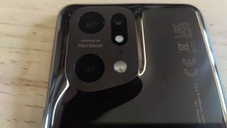 Oppo Find X5 Pro camera array