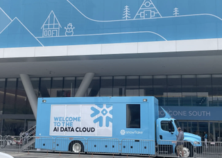 Snowflake data truck