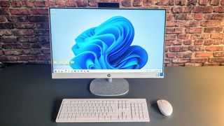 The HP All-in-one 27 on a desk